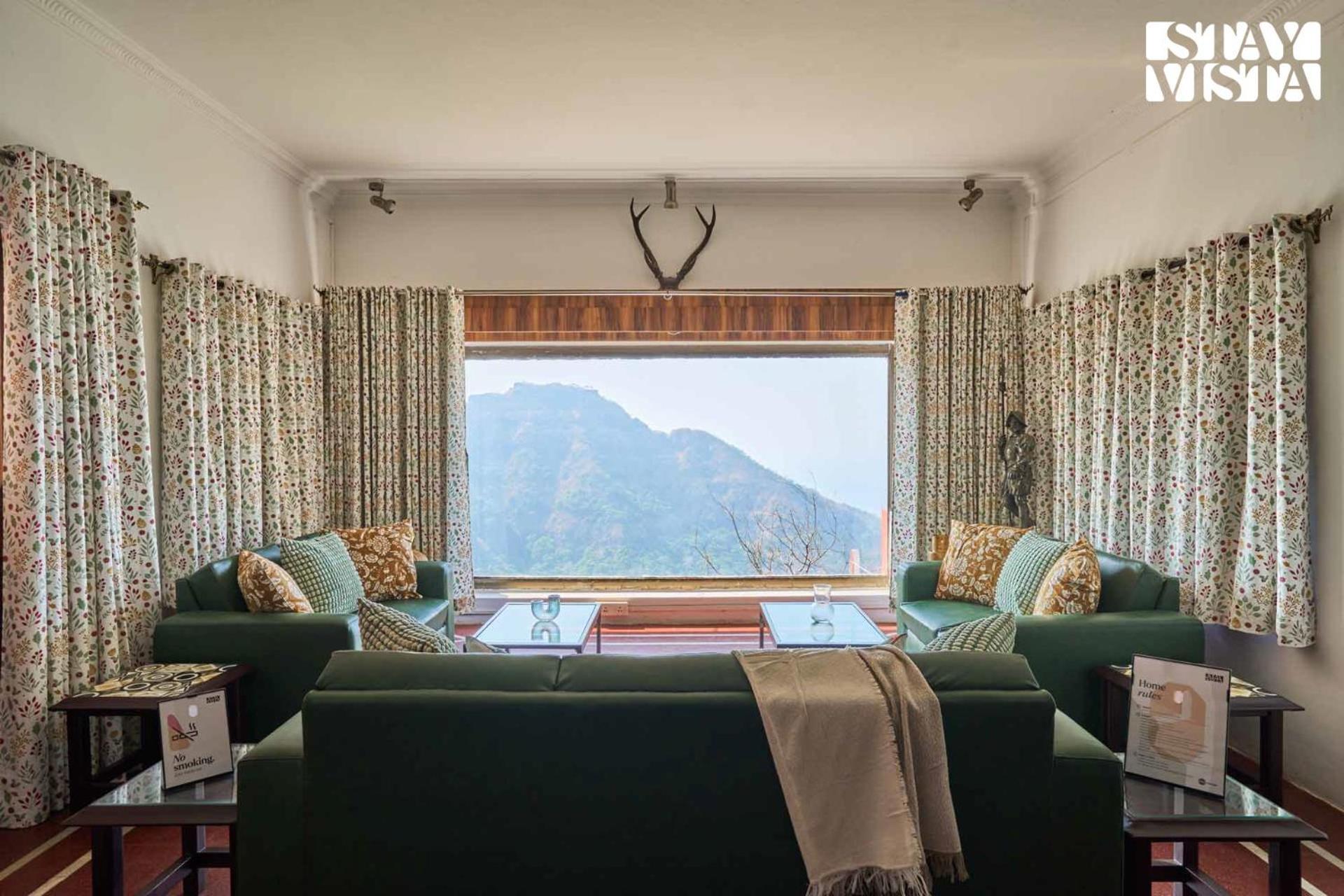Stayvista At Cliffhanger Solitude With Balcony, Lawn Kolhapur Exterior photo